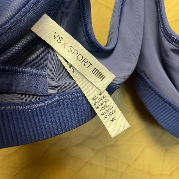 Victorias Secret VSX Sports Bra 36C Front Zip Closure Underwire Adjustable Blue - Picture 3 of 4